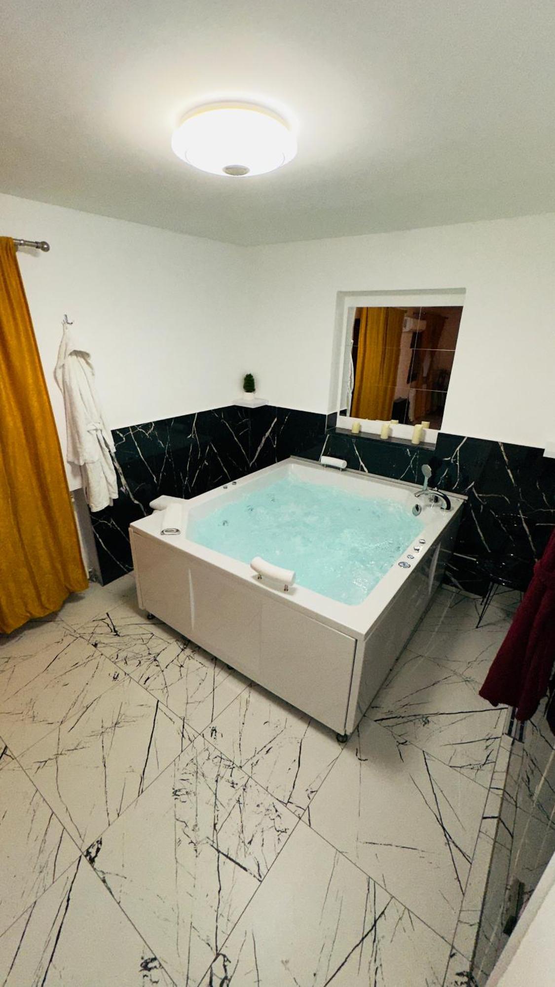 Hedonist Spa Jacuzzi Sarajevo Free Parking Exteriér fotografie